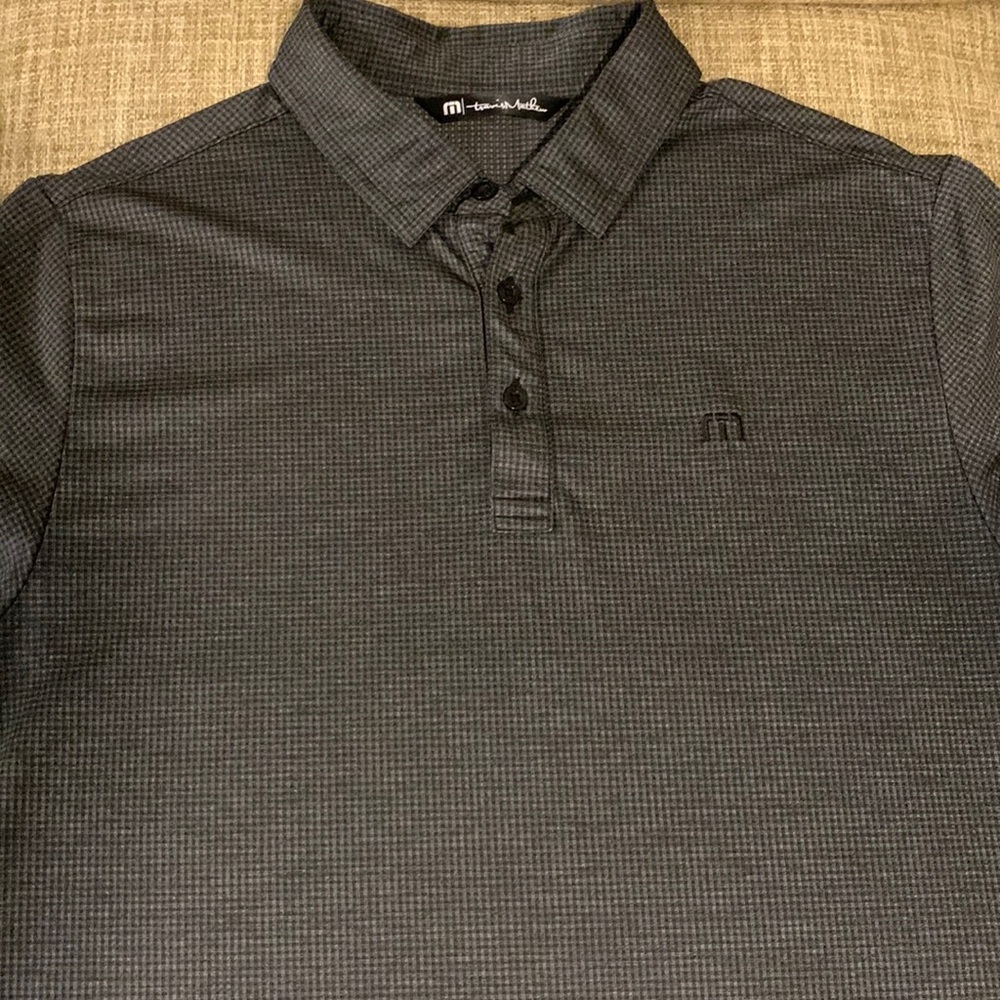 Travis Mathew short sleeve shirt polo